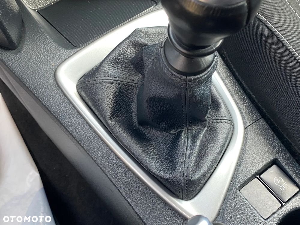 Toyota Auris 2.0 D-4D Executive - 30