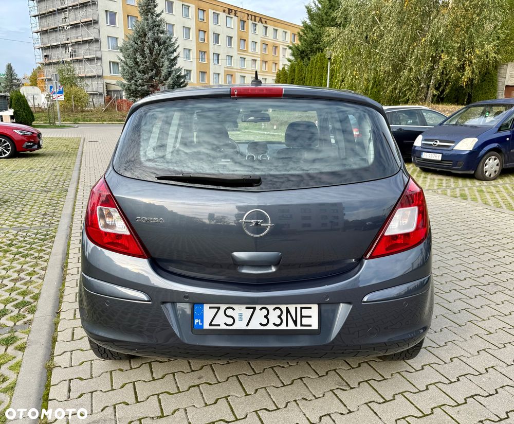 Opel Corsa 2010 photo 5