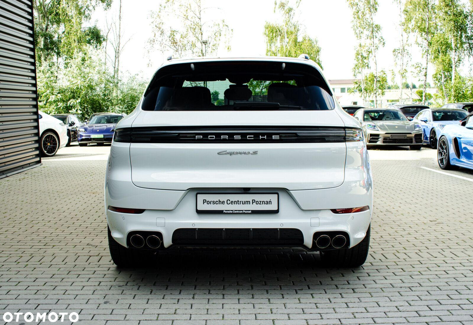Porsche Cayenne - 22
