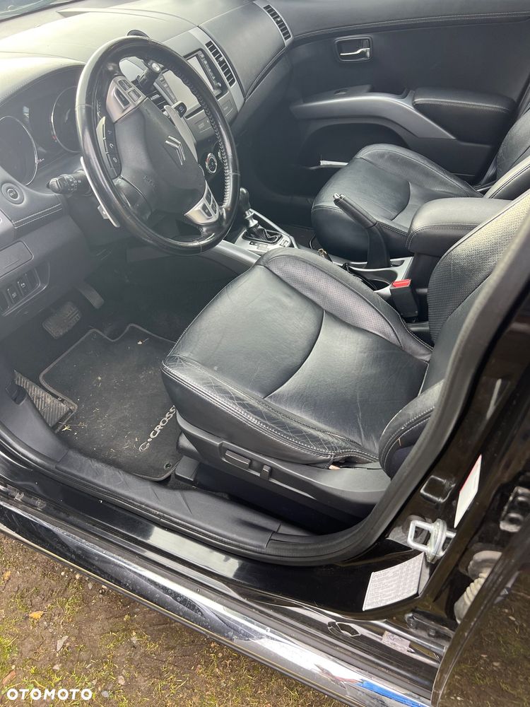 Citroën C-Crosser 2.2 HDi Exclusive DCS - 12