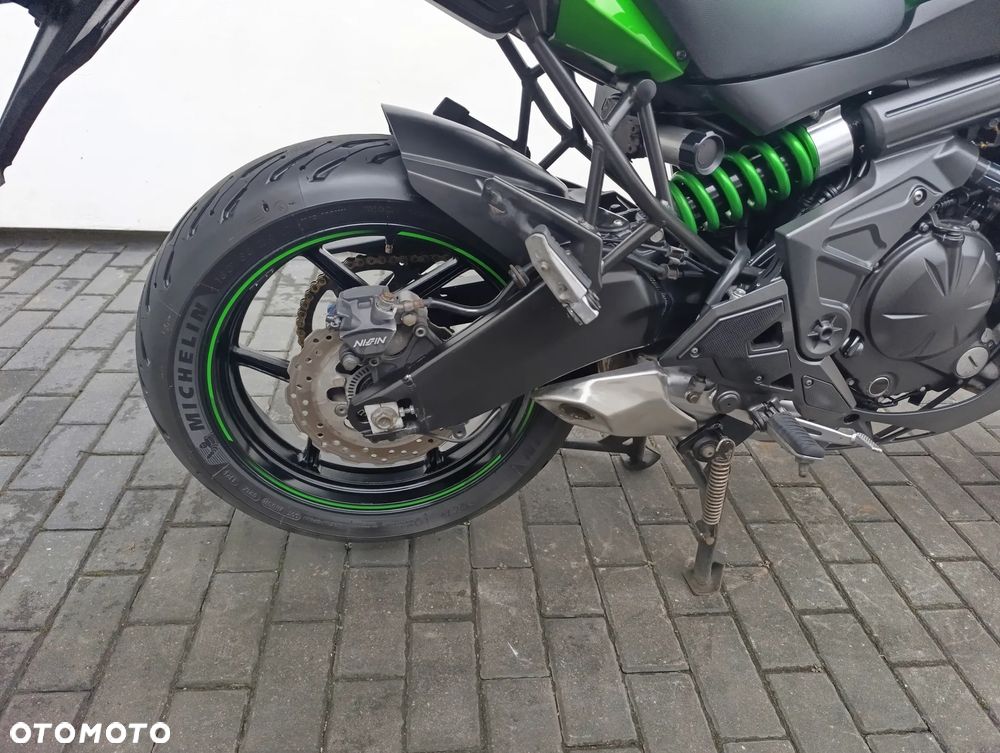 Kawasaki Versys 650 - 17