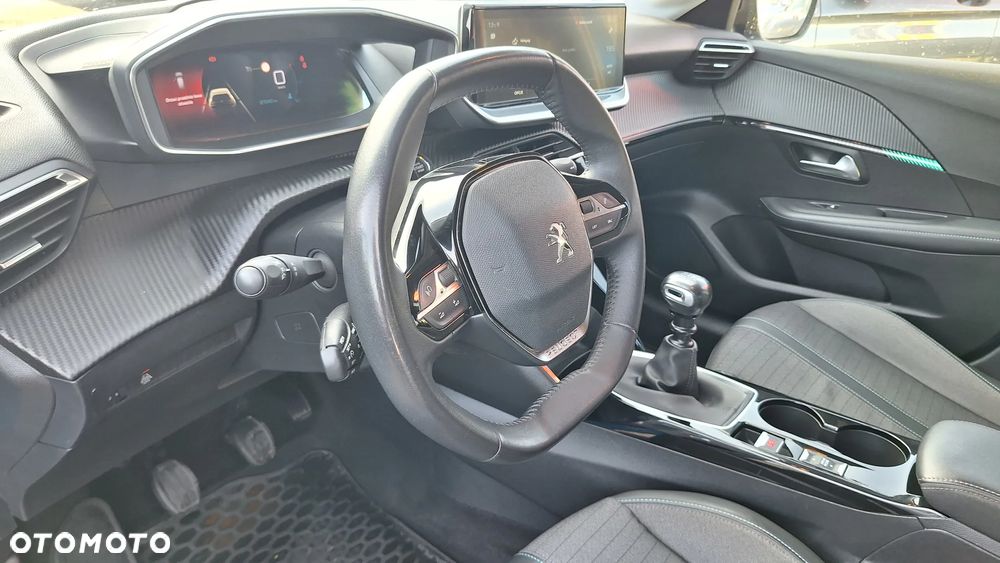 Peugeot 208 1.2 PureTech Allure S&S - 15