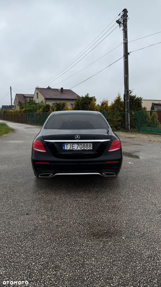 Mercedes-Benz Klasa E 220 d 9G-TRONIC Sportstyle Edition - 6