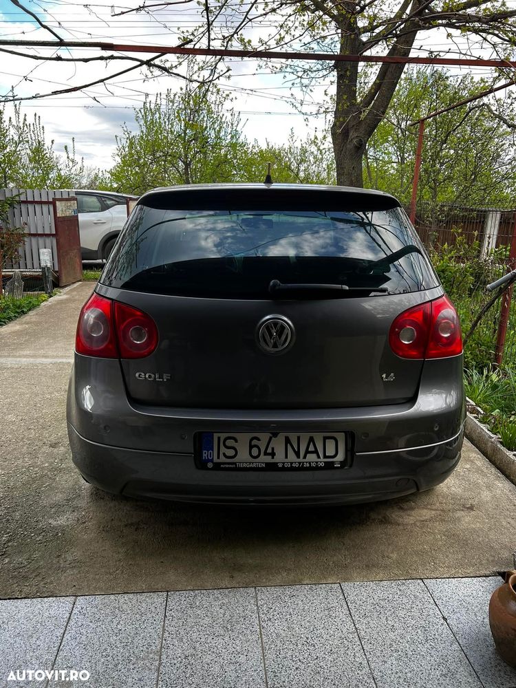 Volkswagen Golf - 3