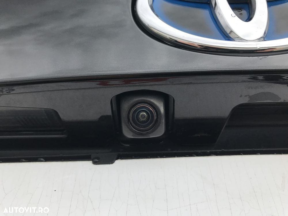 Toyota C-HR Business-Edition - 38