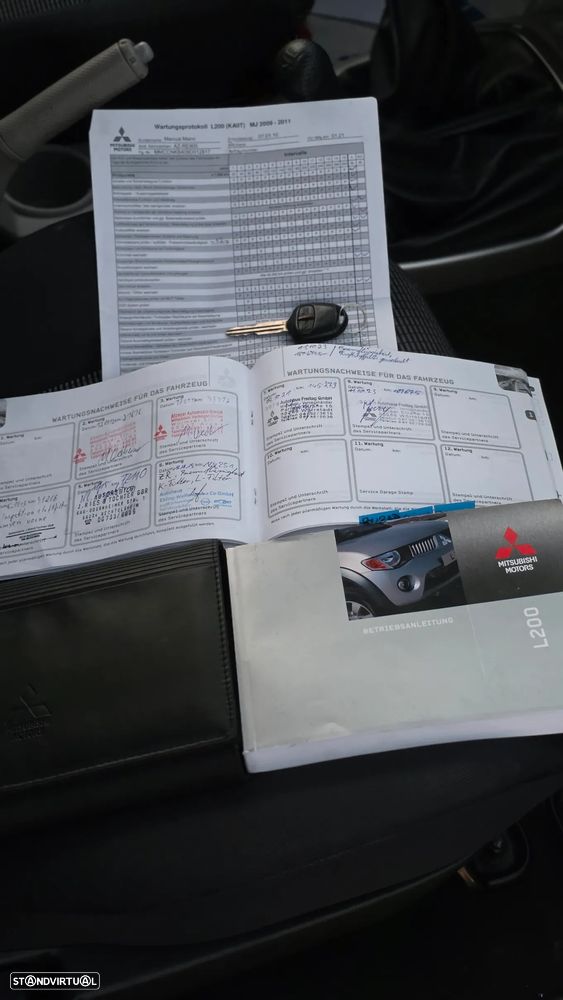 Mitsubishi L200 Pick Up 4x4 Intense Club Cab - 16
