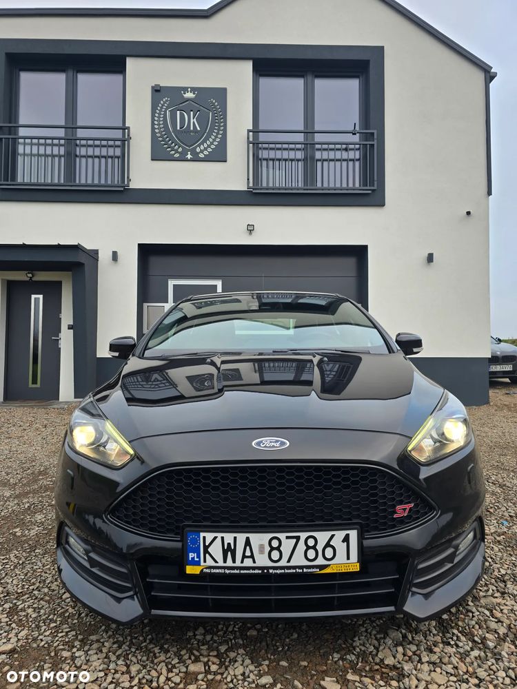 Ford Focus 2.0 EcoBoost ST mit Leder-Exclusiv-Paket - 5