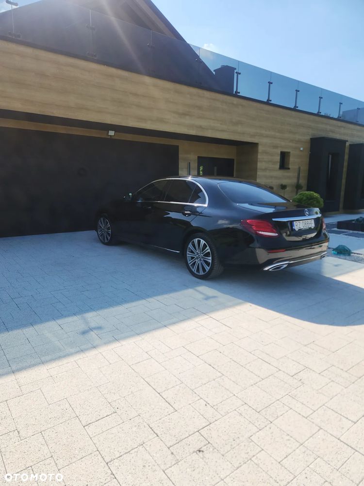 Mercedes-Benz Klasa E 220 d 4-Matic 9G-TRONIC - 7