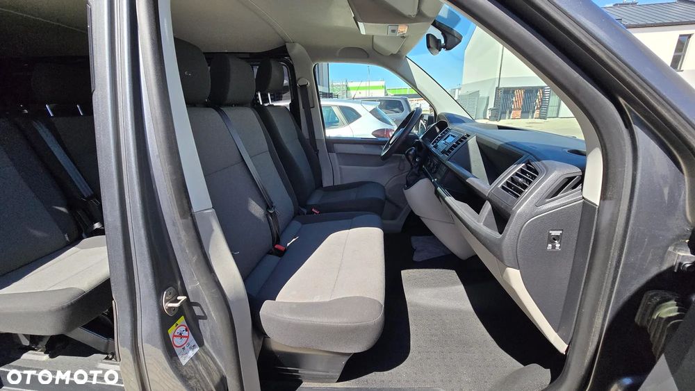 Volkswagen Transporter Caravelle DSG Lang Highline - 14