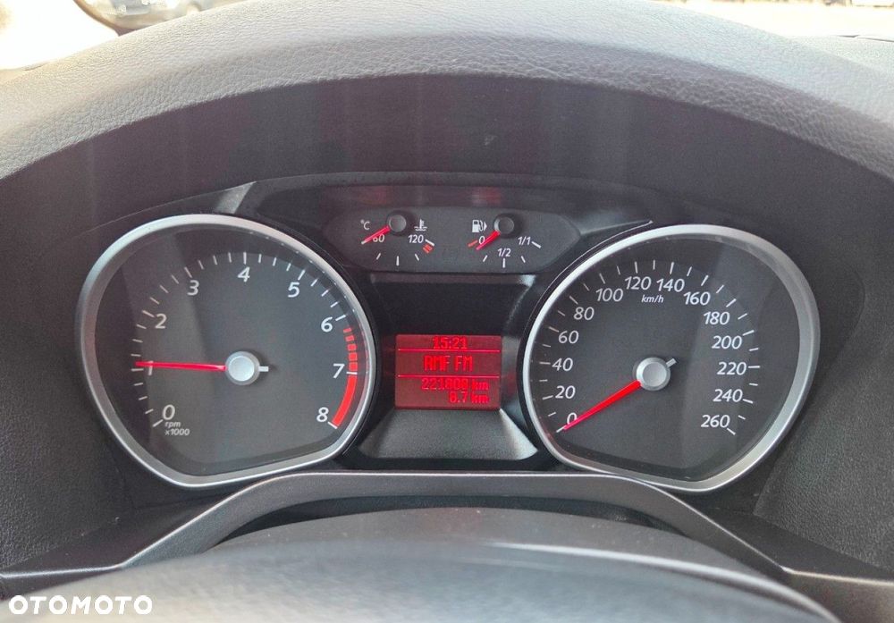 Ford S-Max - 11