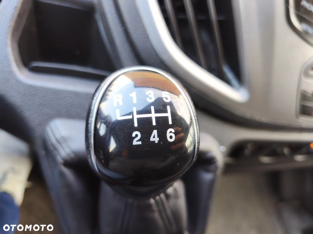 Ford Transit - 31