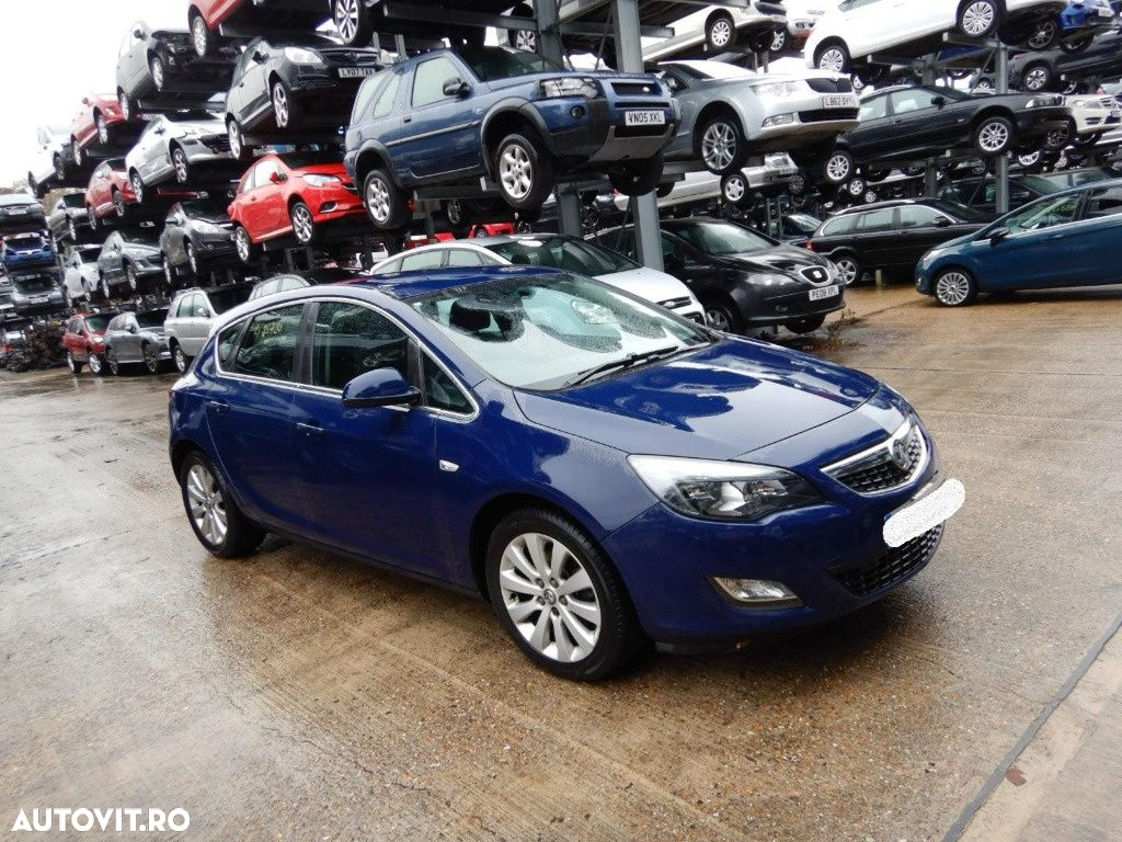 Oglinda dreapta completa Opel Astra J 2012 Hatchback 1.7 CDTI DTE - 12