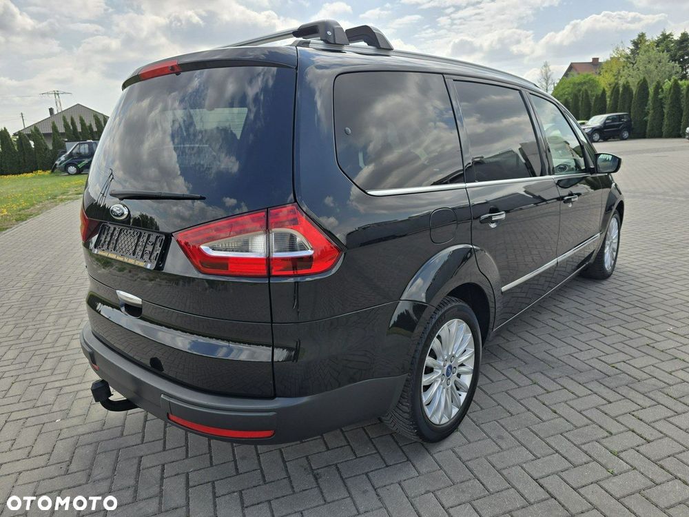 Ford Galaxy - 10