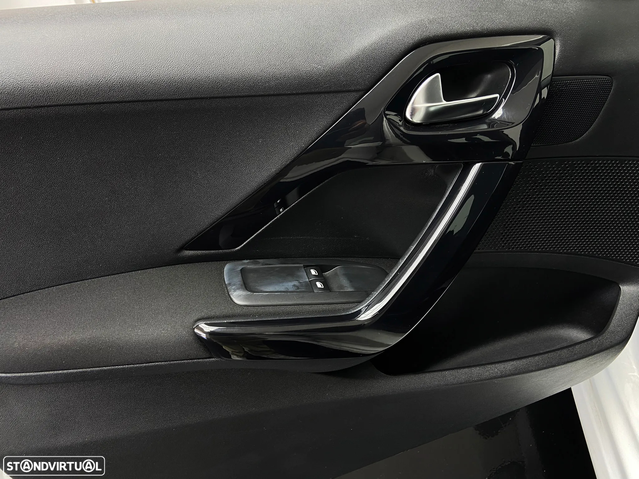 Peugeot 208 1.4 HDi Active - 7
