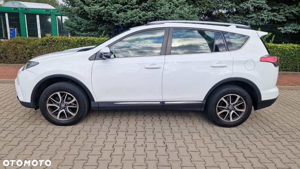 Toyota RAV4 2.0 Prestige - 9