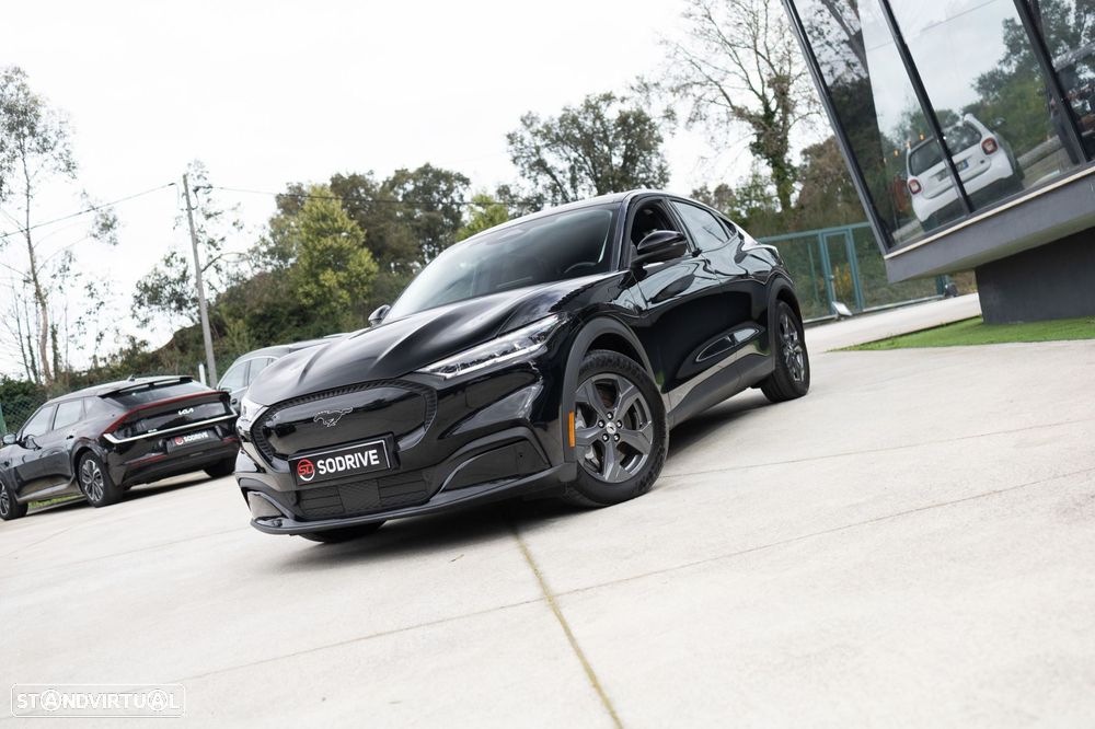 Ford Mustang Mach-E Alargada AWD - 13
