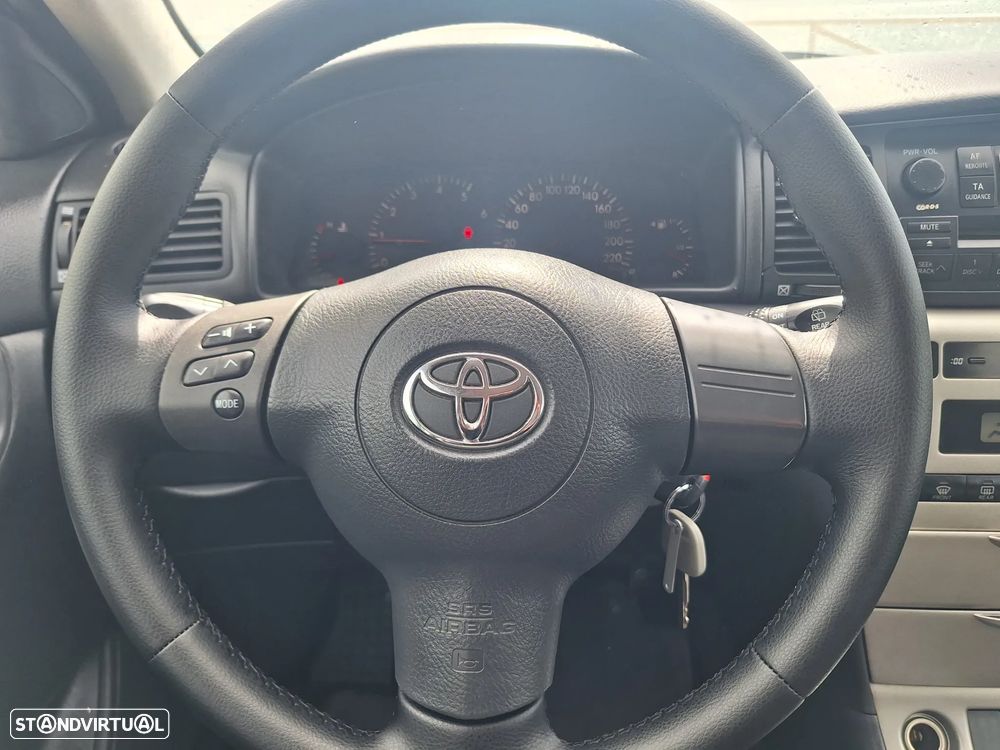 Toyota Corolla 1.4 D-4D MMT Sol - 12