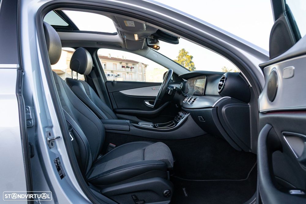 Mercedes-Benz E 300 de Avantgarde 4Matic - 19
