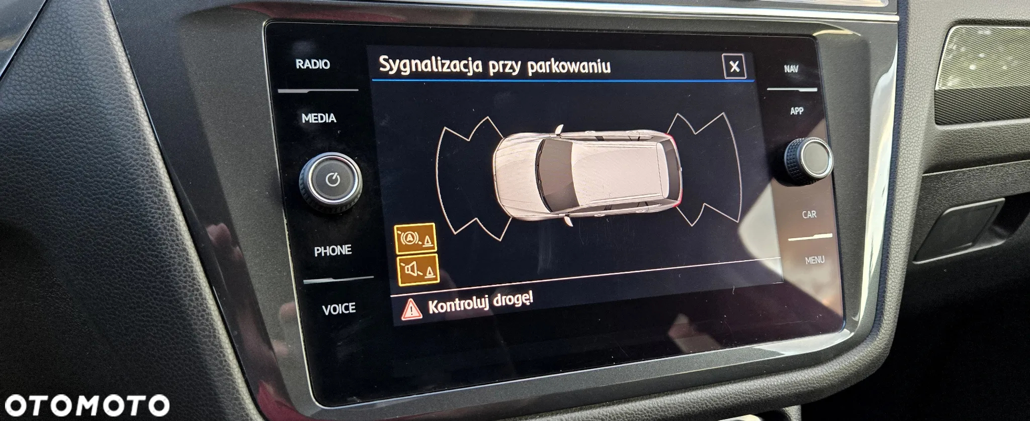 Volkswagen Tiguan Allspace 2.0 TDI SCR Comfortline - 26