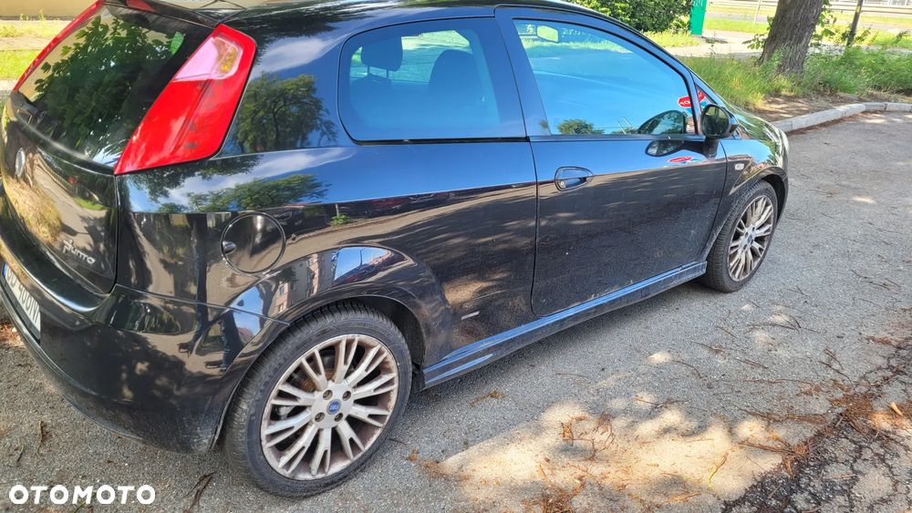 Fiat Grande Punto 1.9 Multijet 8V Sport - 6