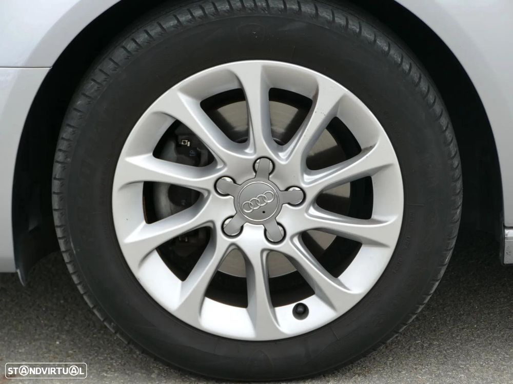 Audi A3 Sportback 2.0 TDI Advance - 8