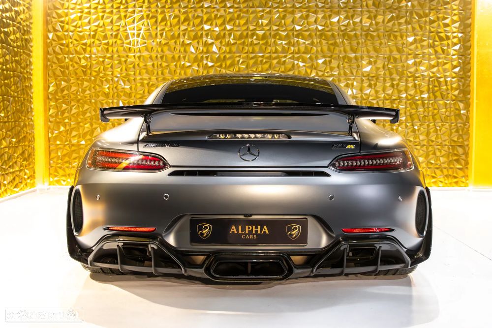 Mercedes-Benz AMG GT R - 25