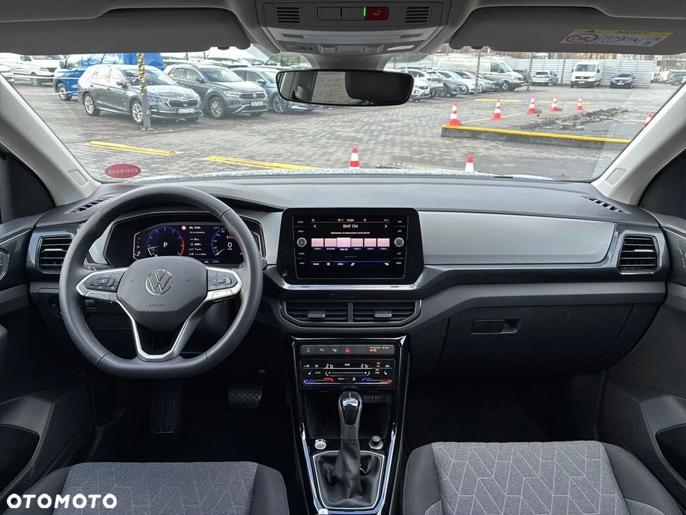 Volkswagen T-Cross - 12