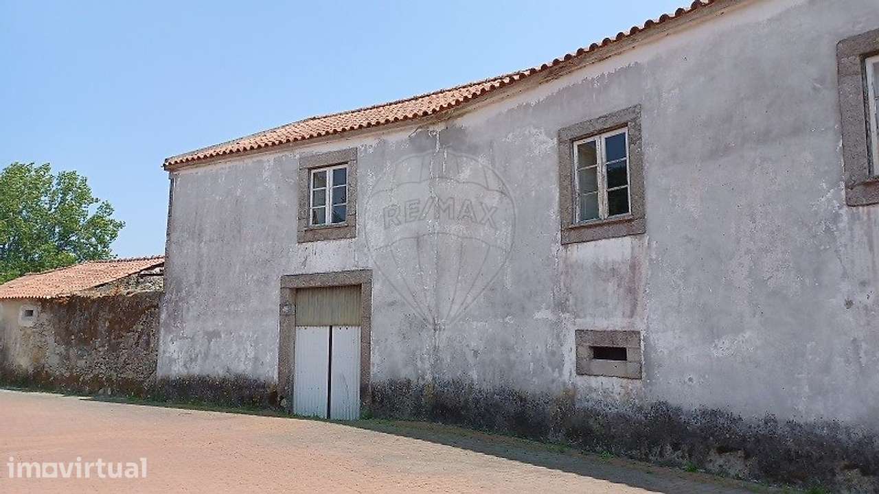 Moradia T5 para venda - Grande imagem: 2/29
