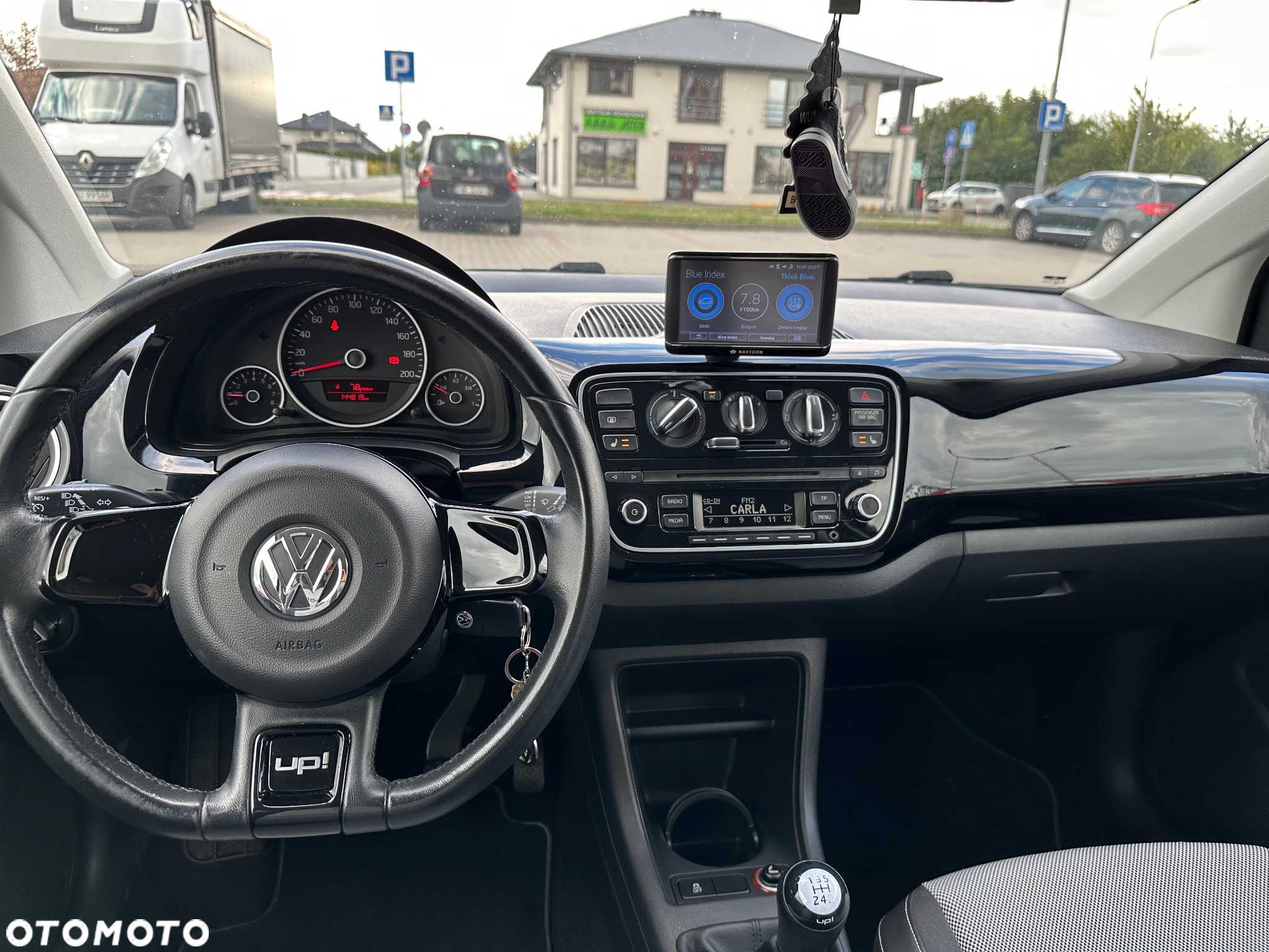 Volkswagen up! 1.0 black - 13