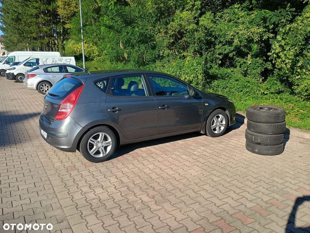 Hyundai i30 1.6 CRDi Comfort - 2
