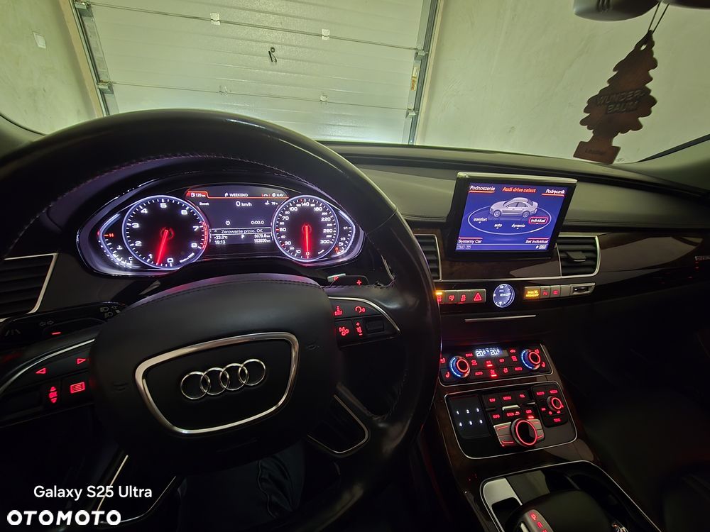 Audi A8 - 5
