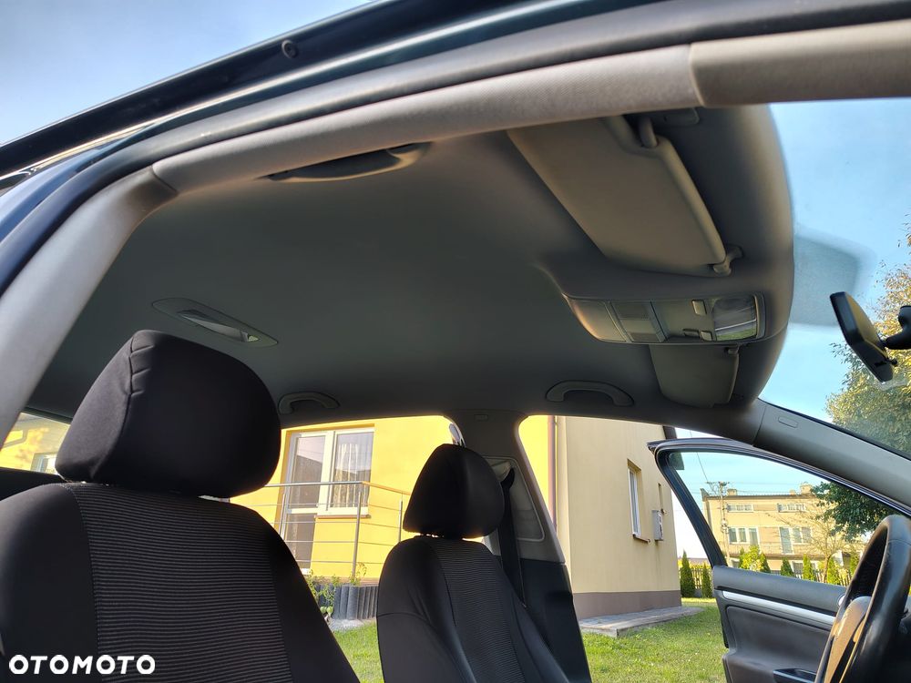 Volkswagen Golf 1.9 TDI Tour - 19