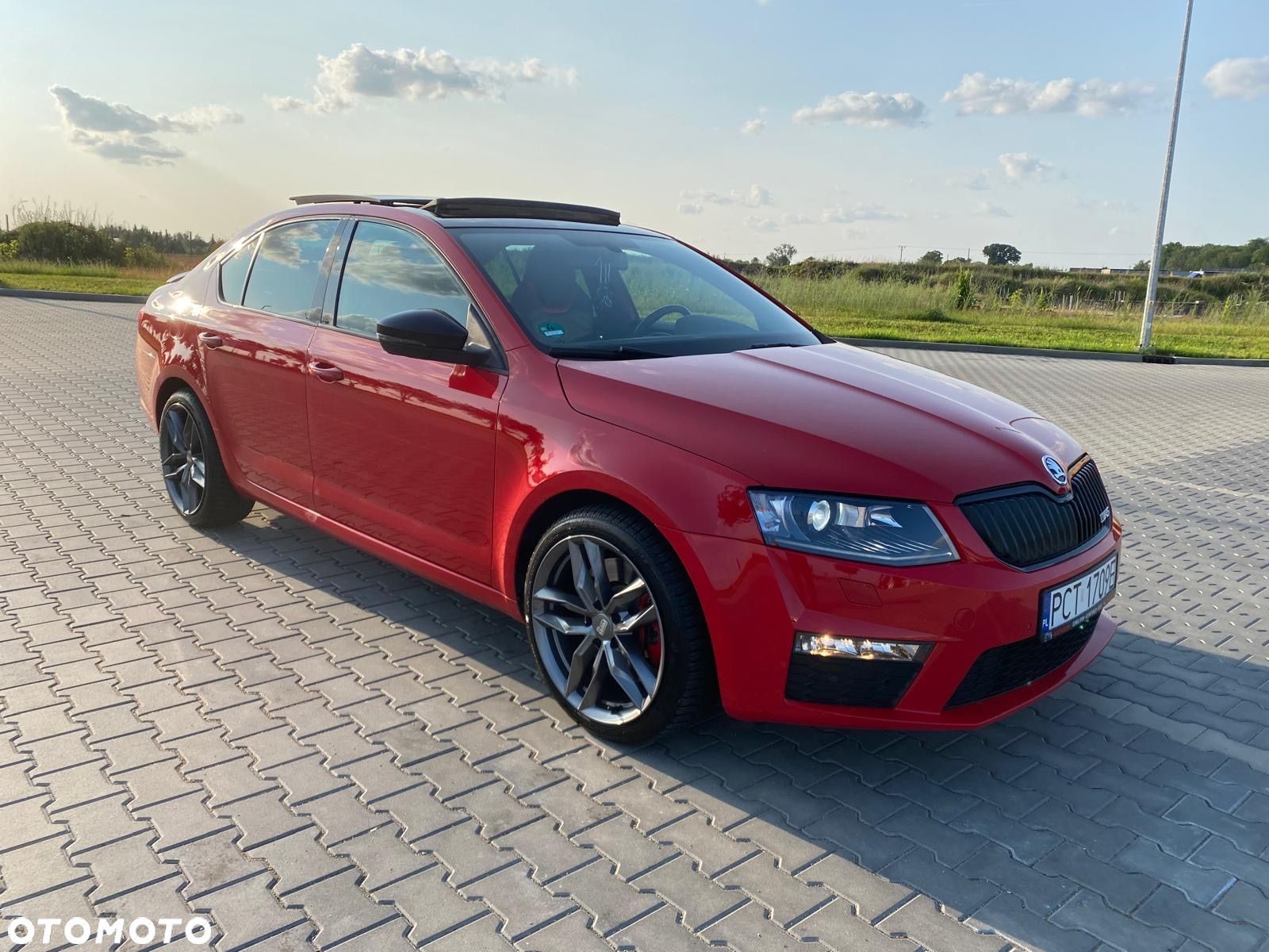 Skoda Octavia 2.0 TSI RS - 1
