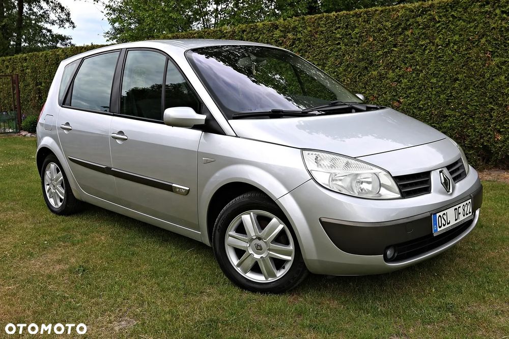 Renault Scenic - 11