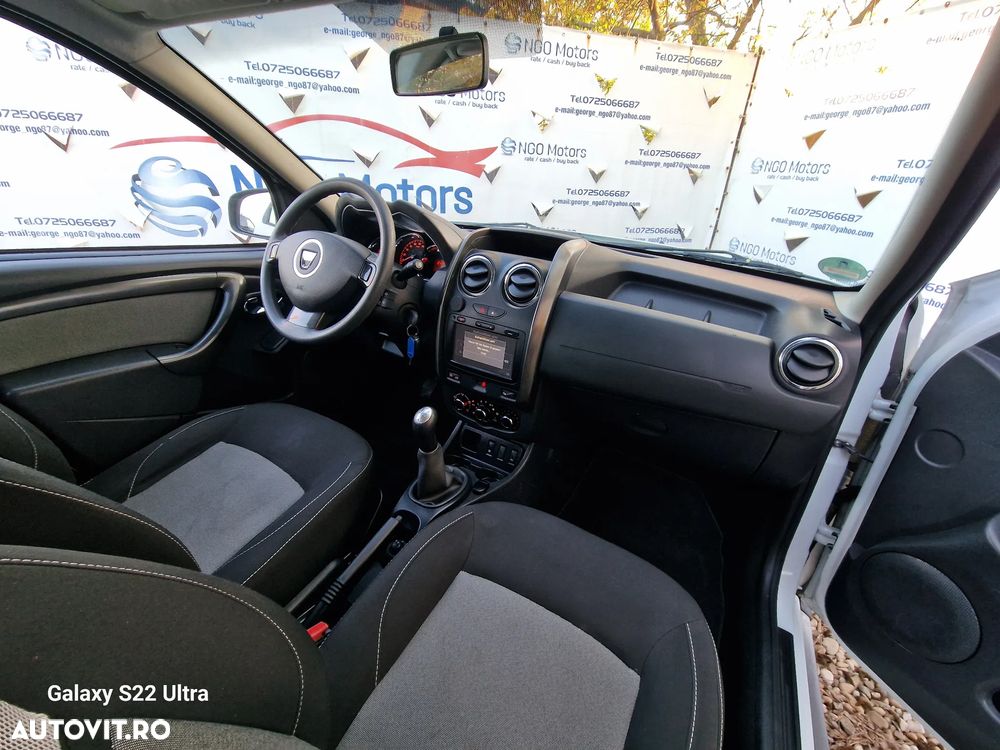Dacia Duster 1.6 SCe Comfort - 2