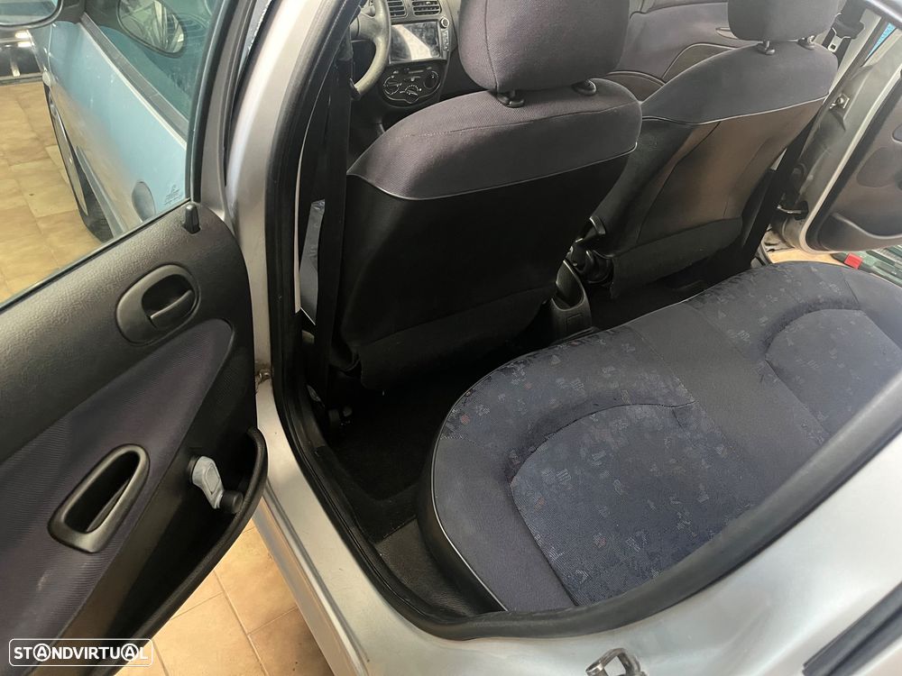 Peugeot 206 1.1 XR - 10