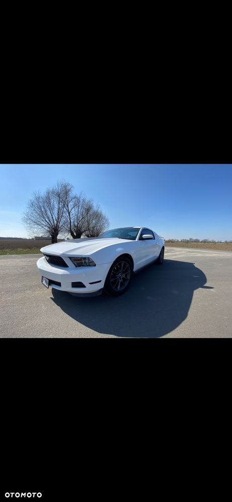 Ford Mustang 3.7 V6 Premium - 18