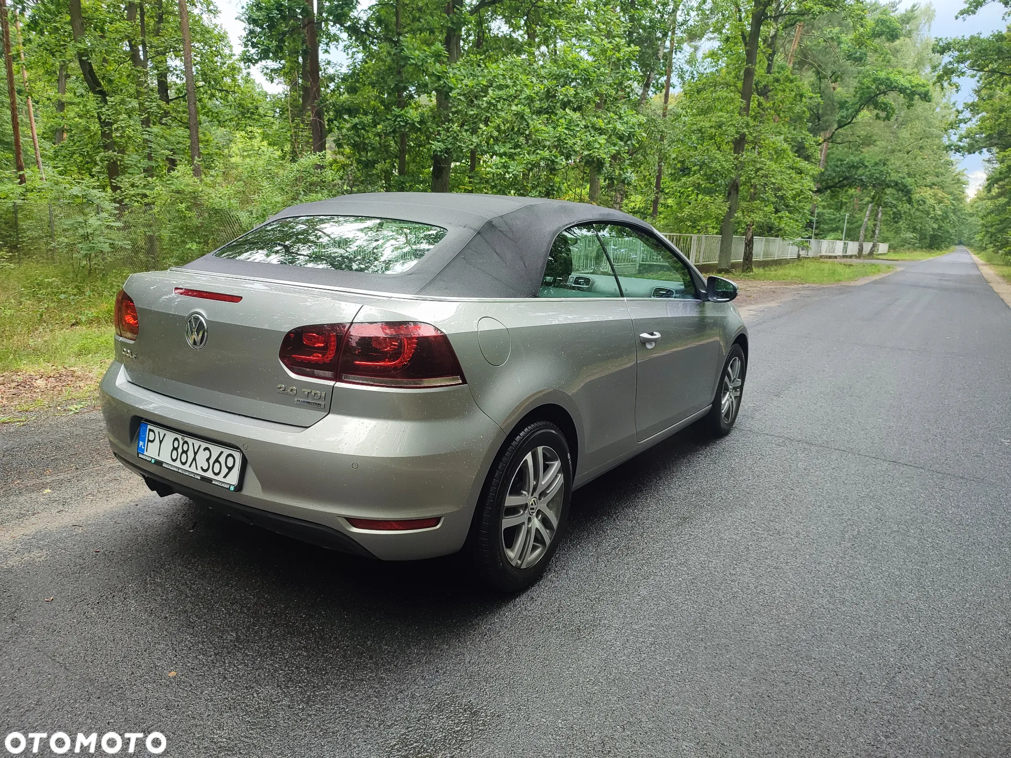 Volkswagen Golf Cabrio 2.0 TDI BlueMotion Technology Cup - 4