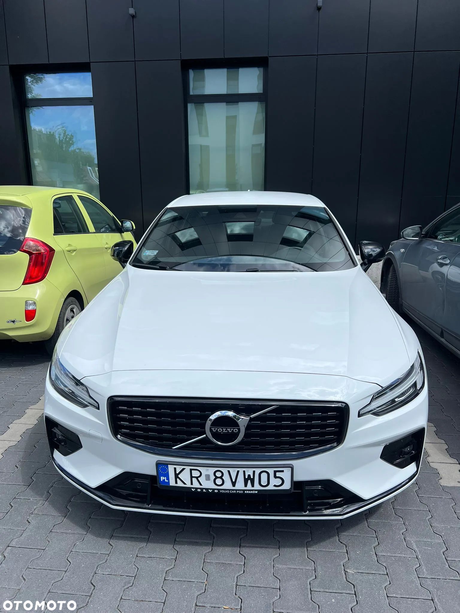 Volvo S60 T4 R-Design - 1