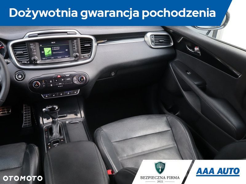 Kia Sorento - 10