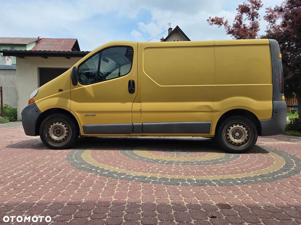 Renault Trafic - 26