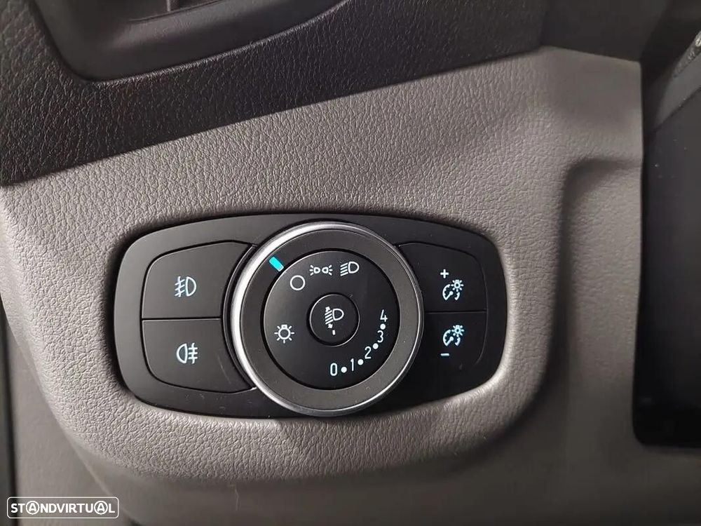Ford Transit Connect - 8