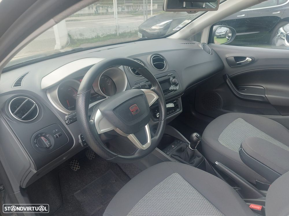 SEAT Ibiza 1.4 TDi Style DPF - 7