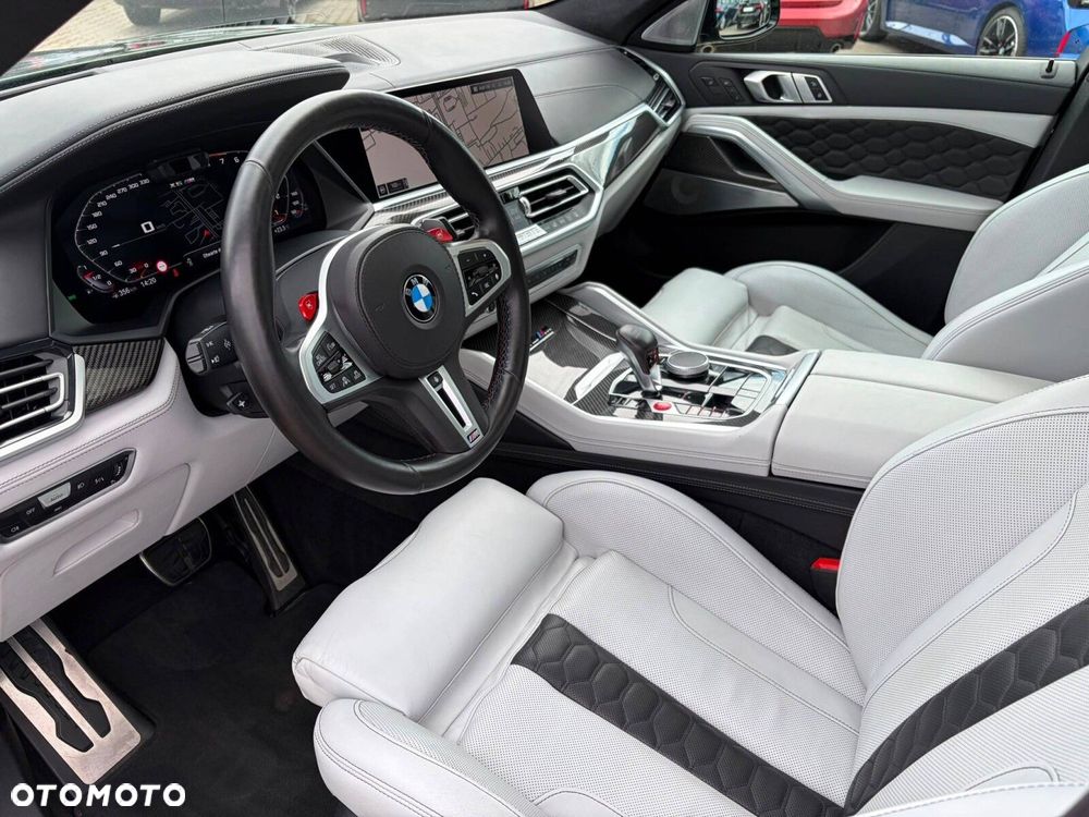 BMW X6M - 11