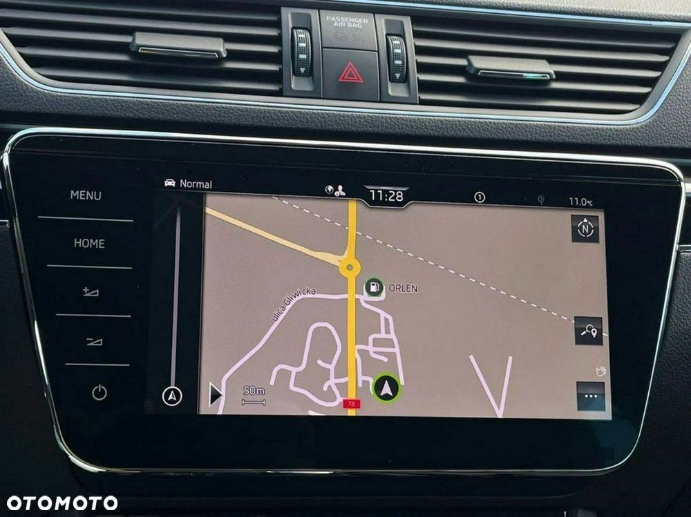 Skoda Superb 2.0 TSI L&K DSG - 32