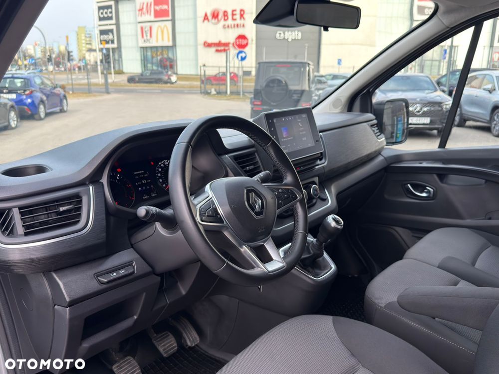 Renault Trafic - 14