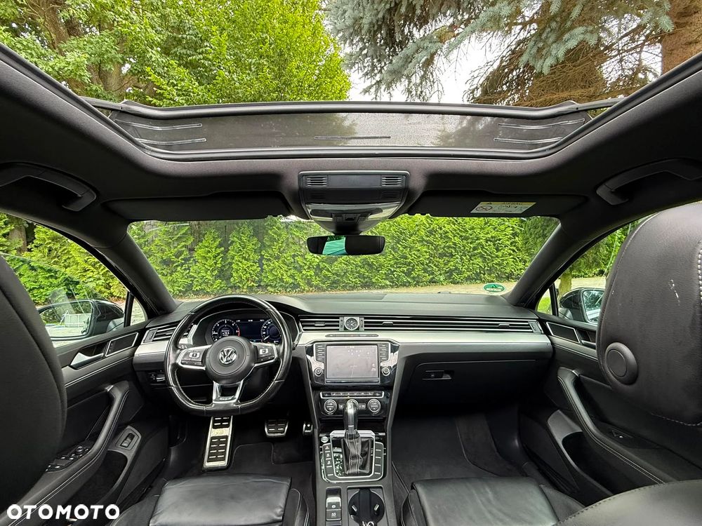 Volkswagen Passat - 5