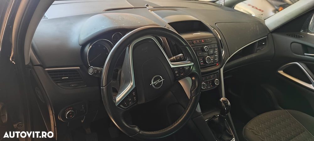 Opel Zafira Tourer 2.0 CDTI ECOTEC Edition - 1