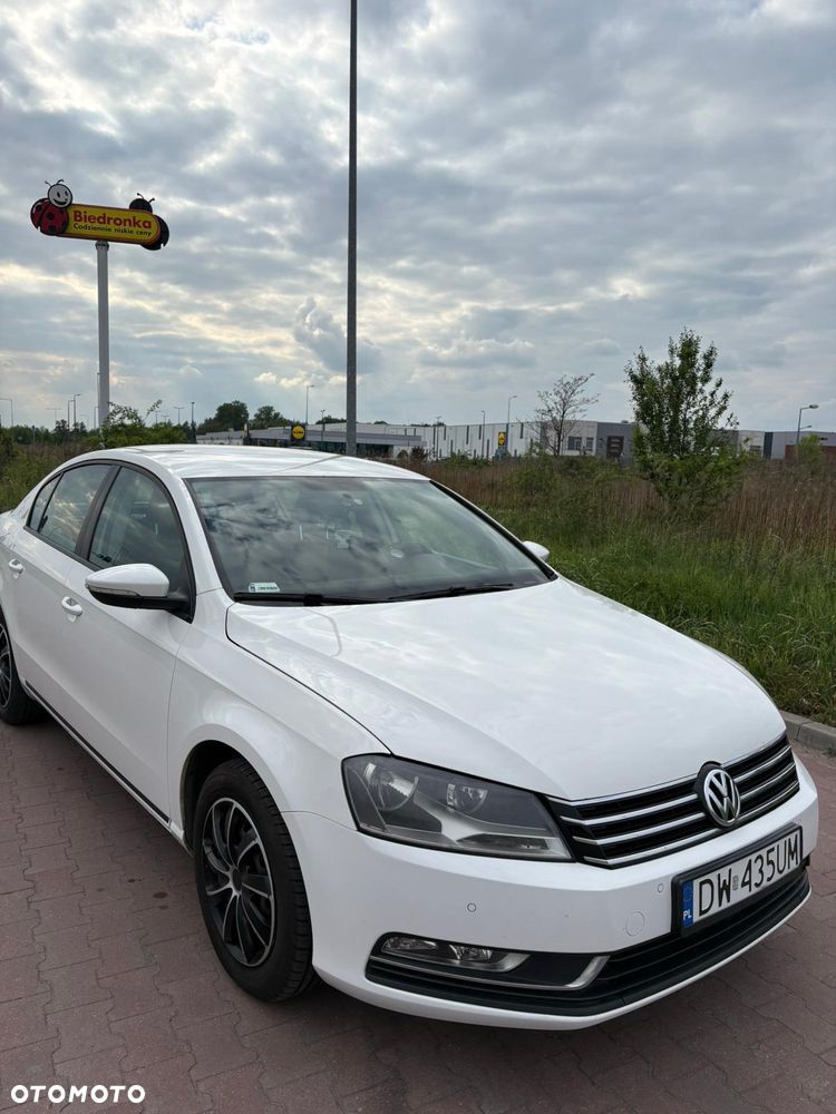Volkswagen Passat 1.4 TSI Trendline - 2