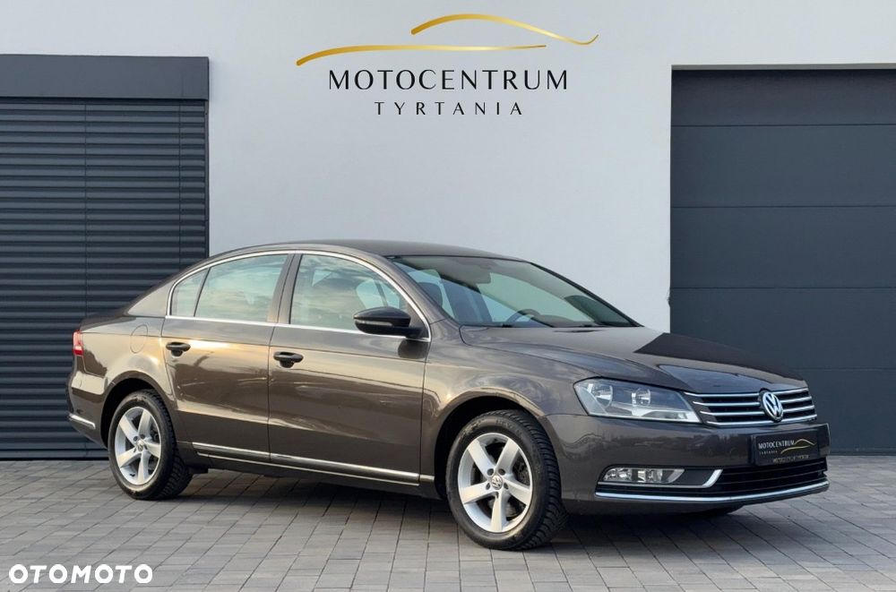 Volkswagen Passat 1.8 TSI DSG Comfortline - 1